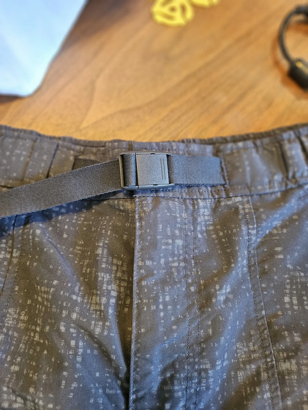 Uniqlo men grey